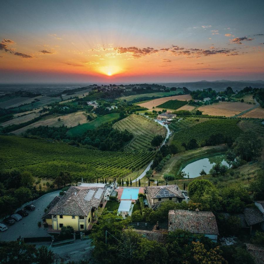 Agriturismo Acetaia Sereni Marano sul Panaro المظهر الخارجي الصورة