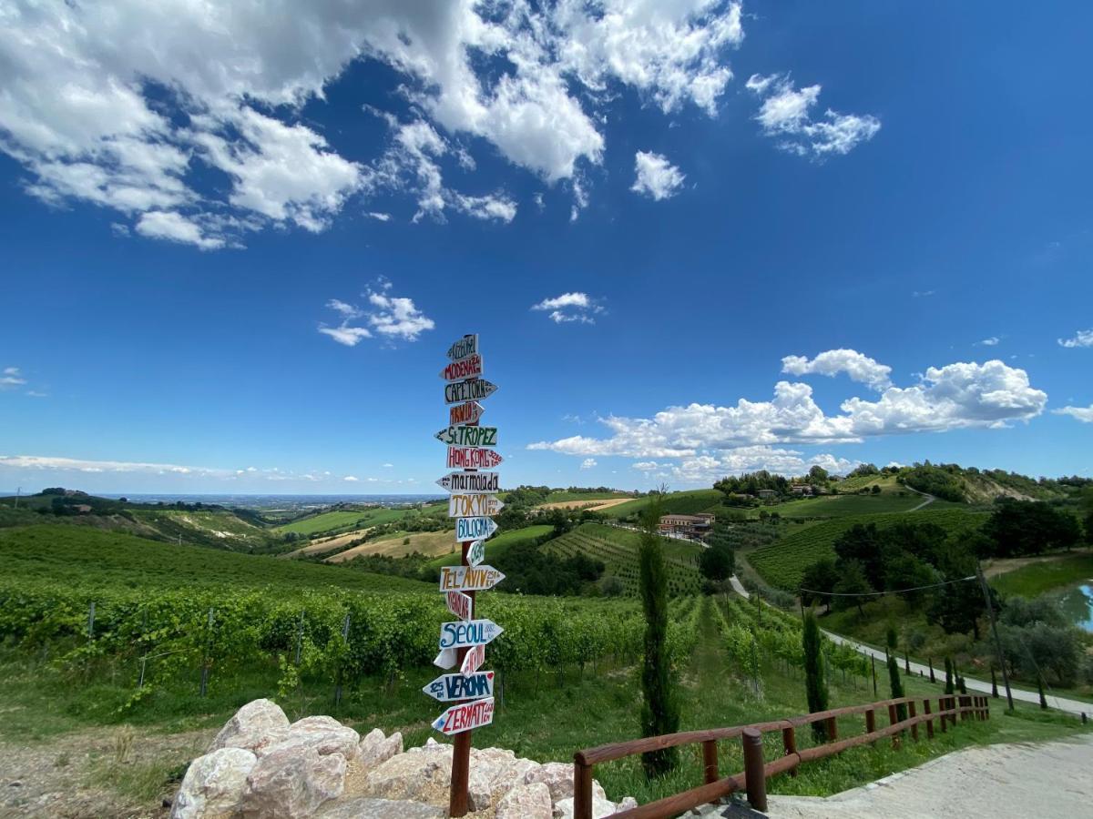 Agriturismo Acetaia Sereni Marano sul Panaro المظهر الخارجي الصورة