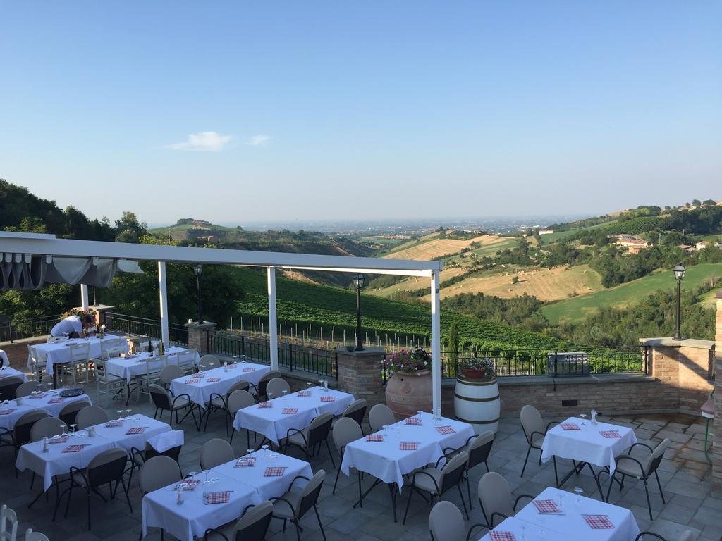 Agriturismo Acetaia Sereni Marano sul Panaro المظهر الخارجي الصورة